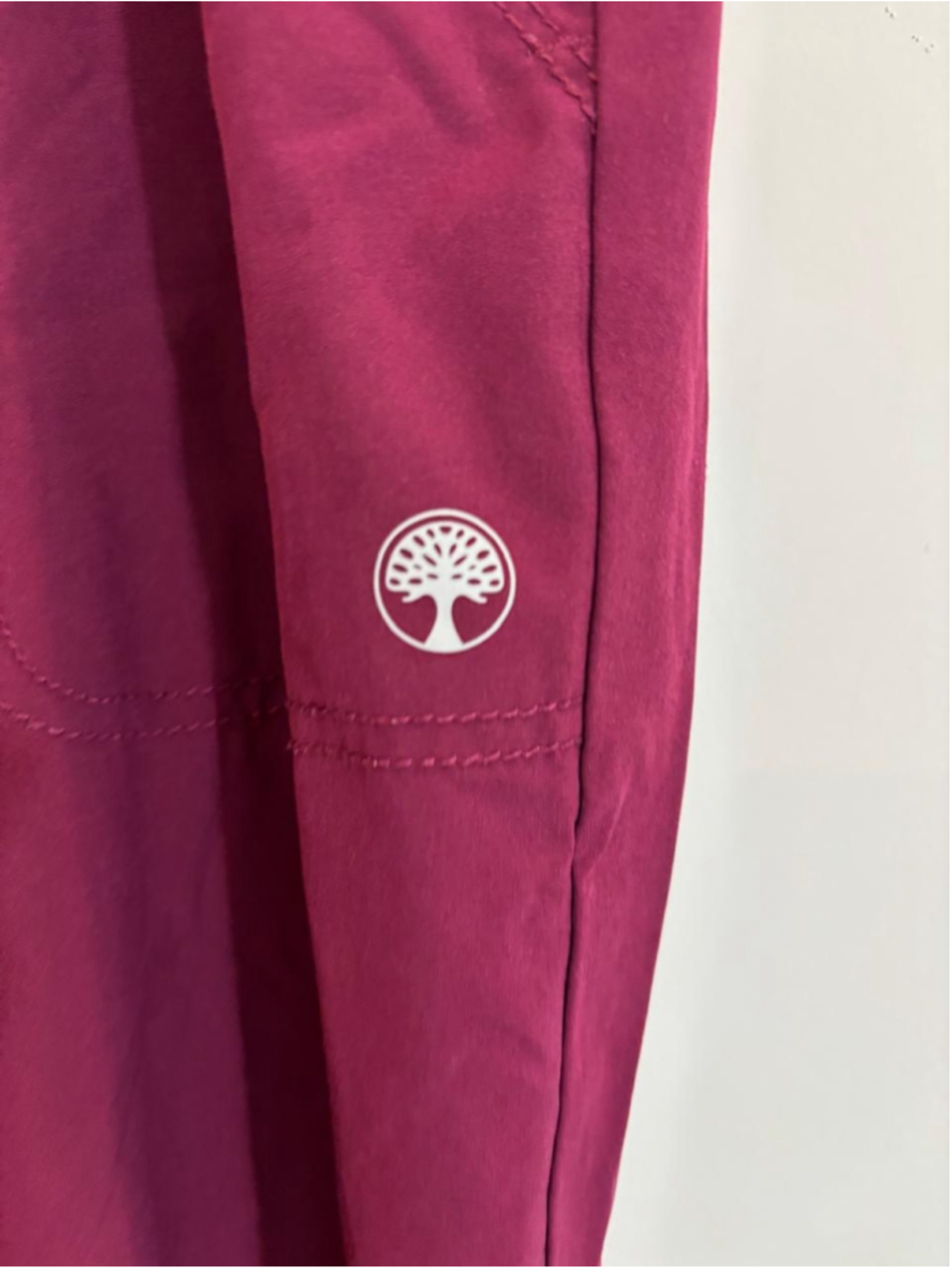 Women's Healing Hands Performance Sport Scrub Pants XL Burgundy Black #C89 - Picture 3 of 5